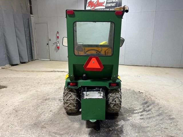 Image of John Deere 318 equipment image 3