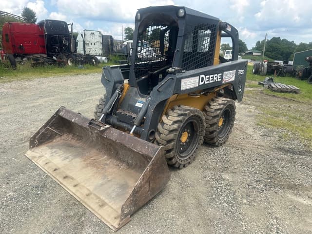 Image of John Deere 318D equipment image 3