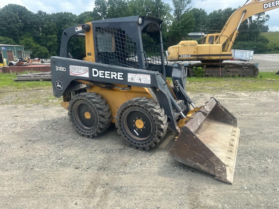 Image of John Deere 318D Primary image