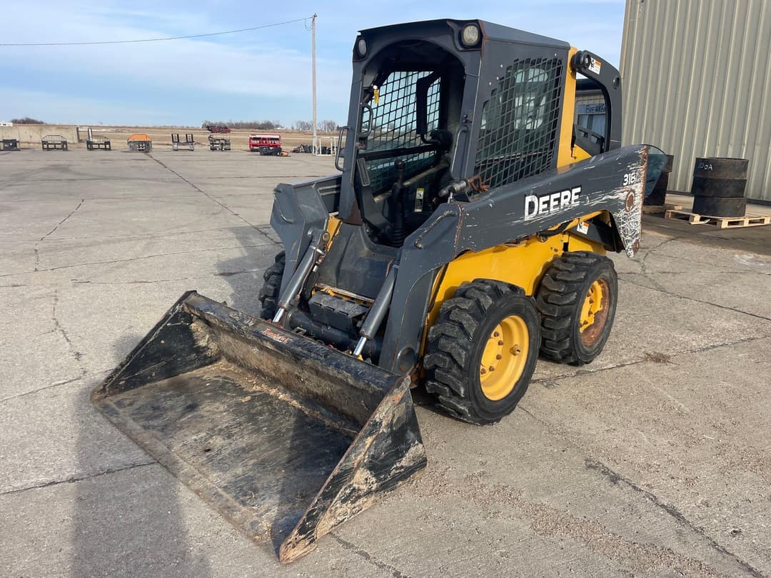 Image of John Deere 318D Primary image