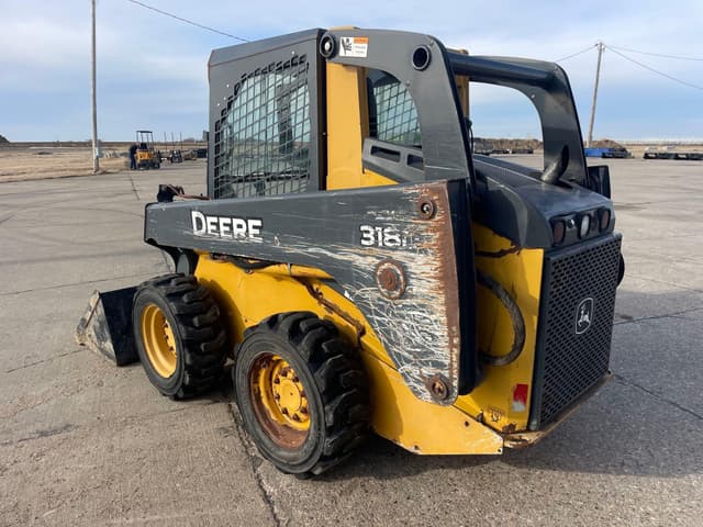 Image of John Deere 318D equipment image 3