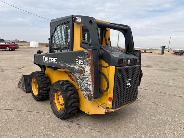 Image of John Deere 318D equipment image 2