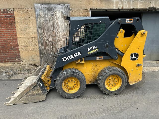 Image of John Deere 318G equipment image 1