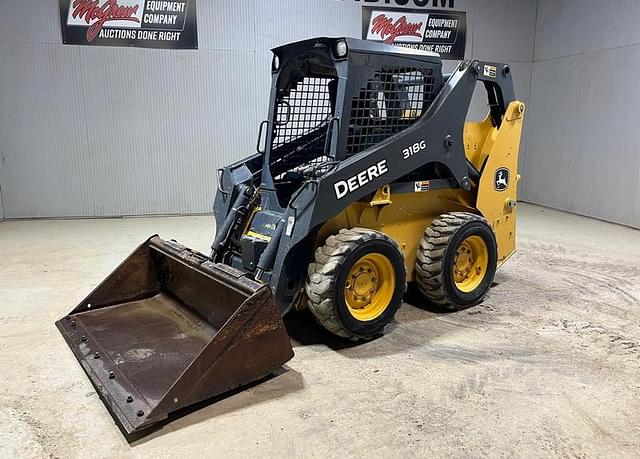 Image of John Deere 318G equipment image 1
