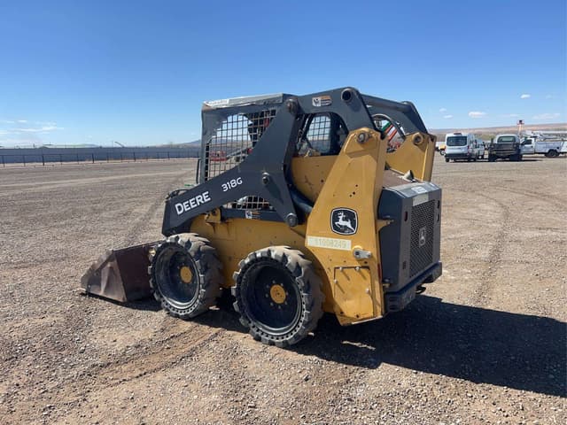 Image of John Deere 318G equipment image 3