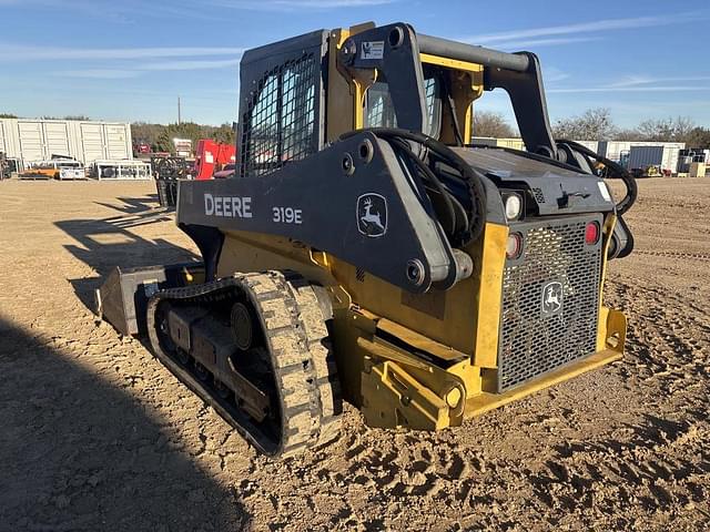 Image of John Deere 319E equipment image 4