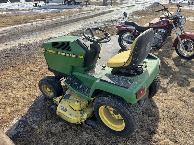 Image of John Deere 320 equipment image 3