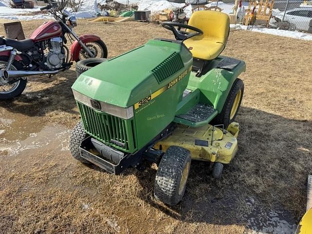 Image of John Deere 320 equipment image 4