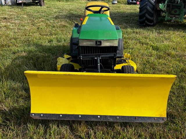 Image of John Deere 320 equipment image 4