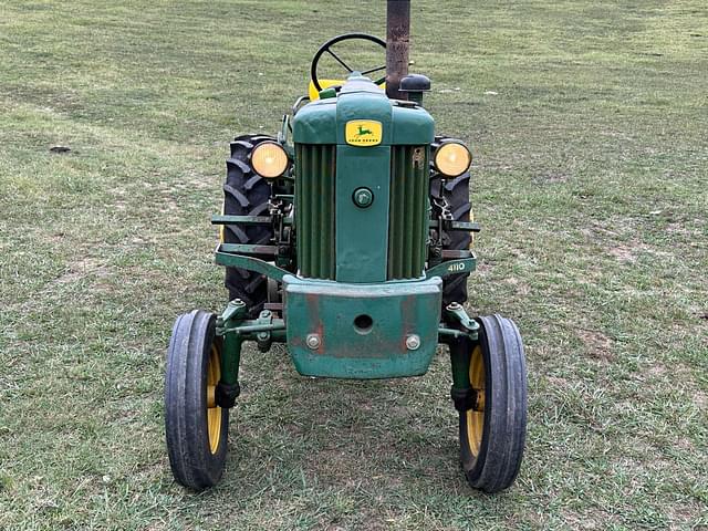 Image of John Deere 320 equipment image 3