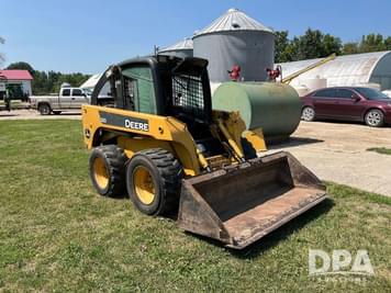 Main image John Deere 320