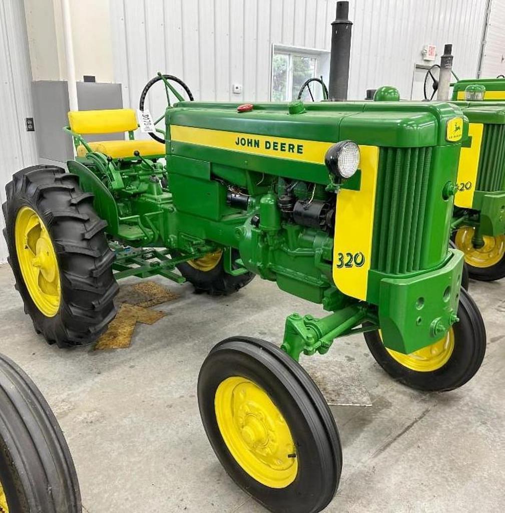 Image of John Deere 320 Primary image