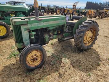 Main image John Deere 320