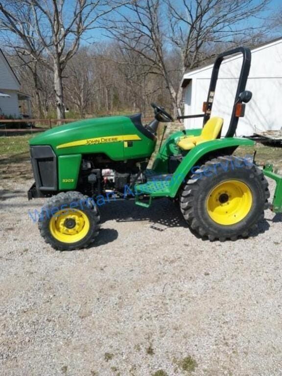 Main image John Deere 3203
