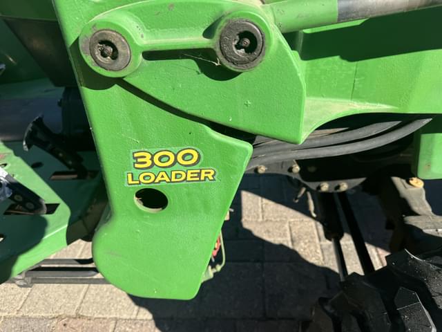 Image of John Deere 3203 equipment image 4