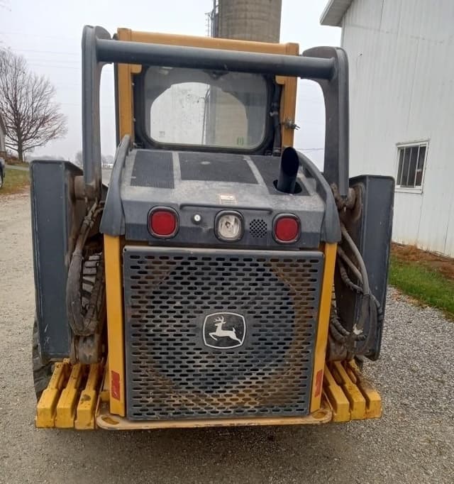 Image of John Deere 320D equipment image 3