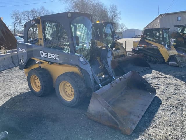 Image of John Deere 320D equipment image 1