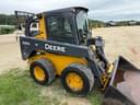 John Deere 320D Image
