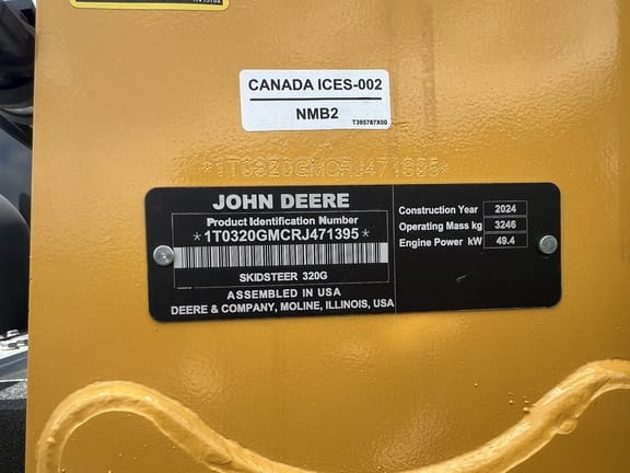 John Deere 320G Equipment Image0