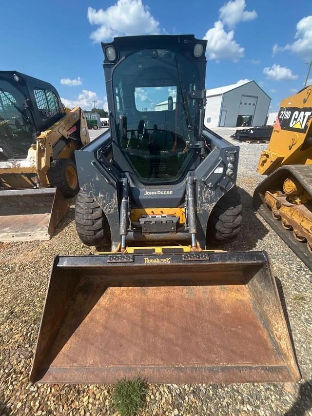Image of John Deere 320G equipment image 1