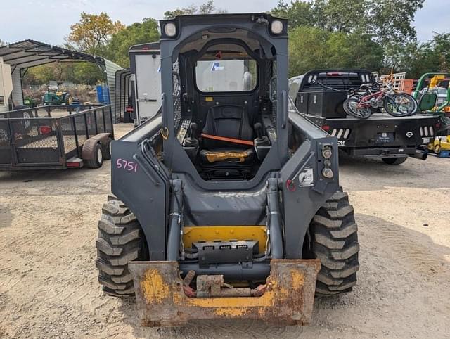 Image of John Deere 320G equipment image 1