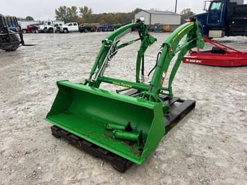 Main image John Deere 320R