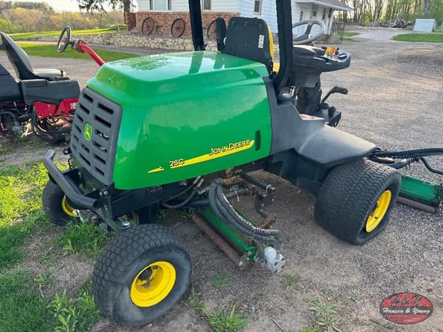 Image of John Deere 3225C equipment image 1