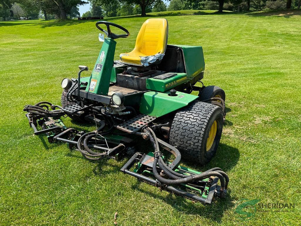 Image of John Deere 3235 Primary image