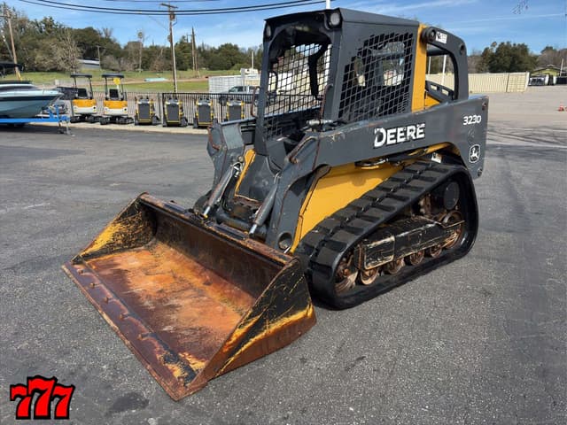 Image of John Deere 323D equipment image 1