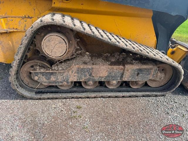 Image of John Deere 323E equipment image 1