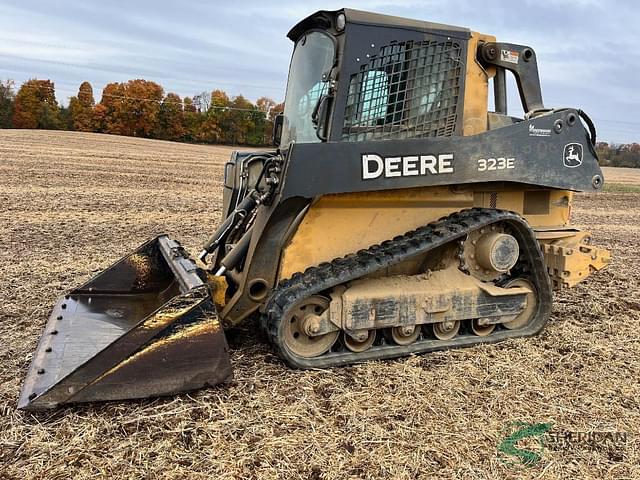 Image of John Deere 323E equipment image 2