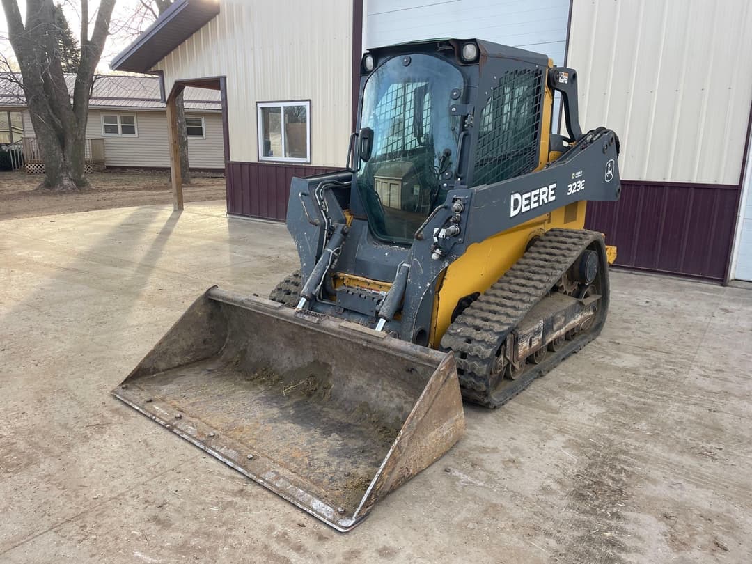 Image of John Deere 323E Primary image