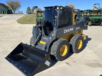 Main image John Deere 324G
