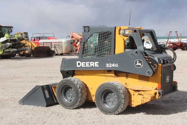 Image of John Deere 324G equipment image 2