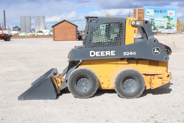 Image of John Deere 324G equipment image 1