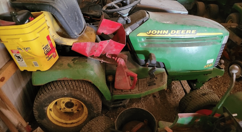 Image of John Deere 325 Primary Image