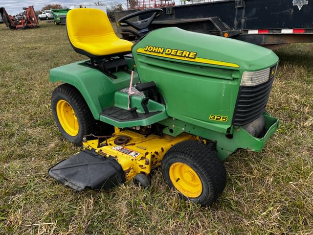 Image of John Deere 325 equipment image 3