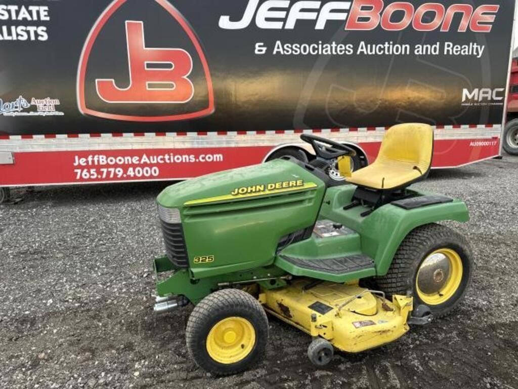 Main image John Deere 325