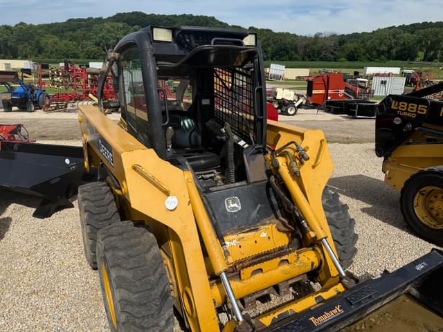 Image of John Deere 325 equipment image 2