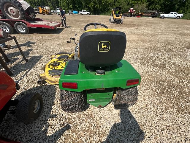 Image of John Deere 325 equipment image 4