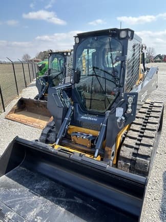 Image of John Deere 325G Image 0