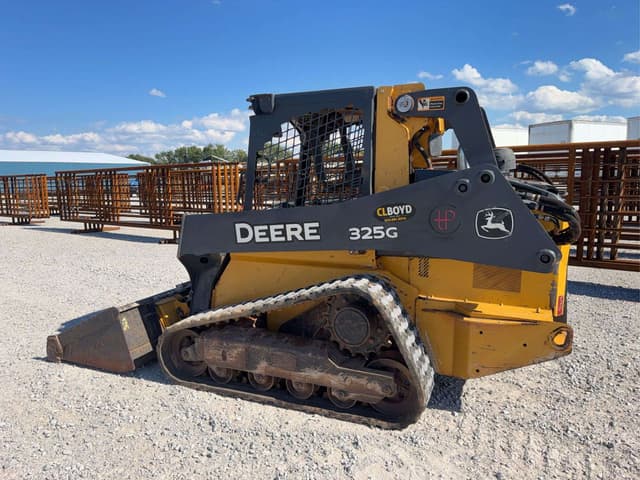 Image of John Deere 325G equipment image 2
