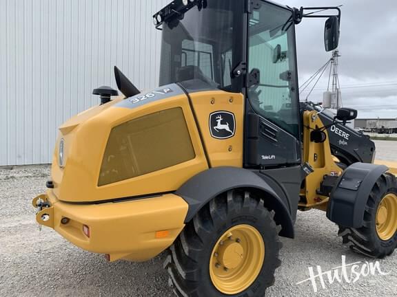 Image of John Deere 326P equipment image 4