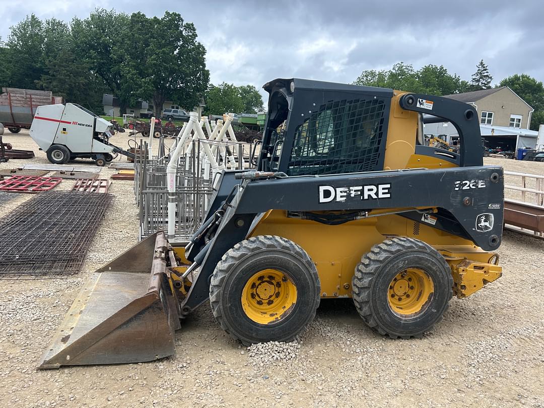 Image of John Deere 326E Primary image