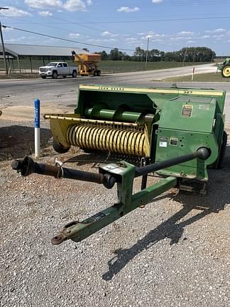 Image of John Deere 327 equipment image 3