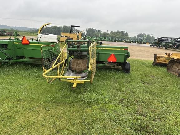 Image of John Deere 327 equipment image 3