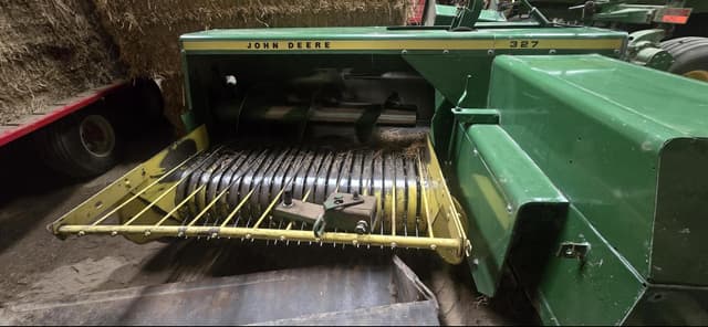 Image of John Deere 327 equipment image 3