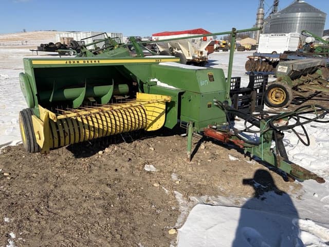 Image of John Deere 327 equipment image 3