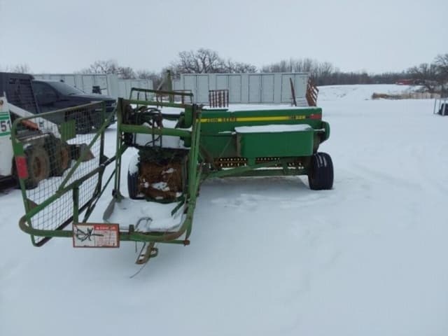 Image of John Deere 328 equipment image 4