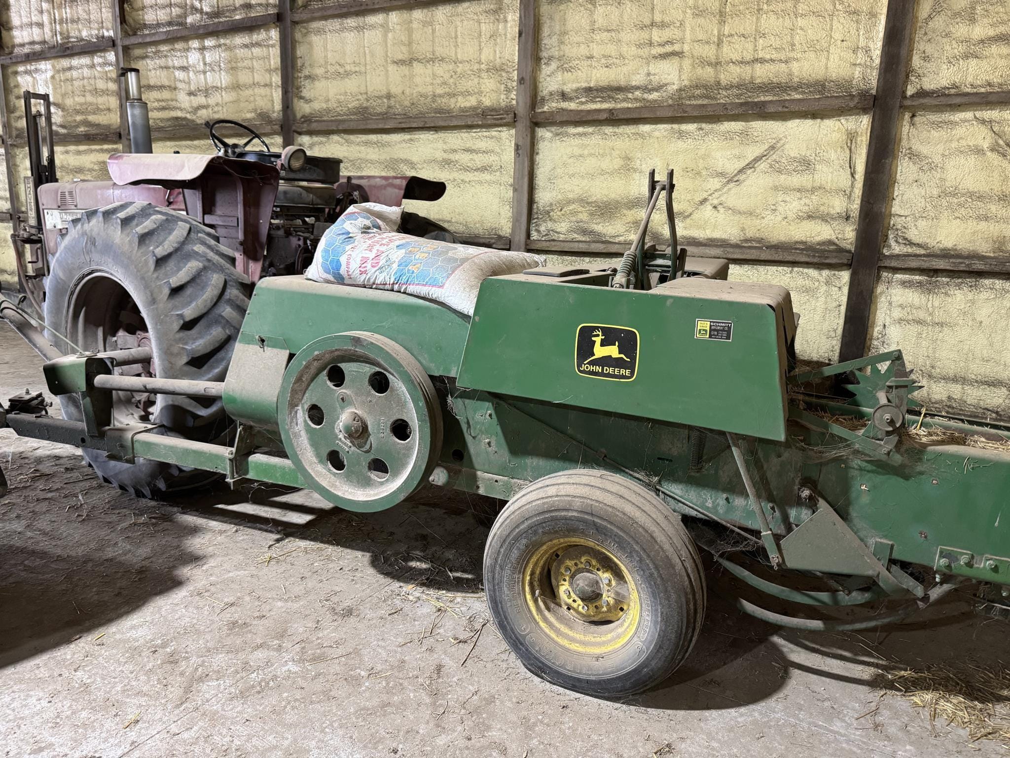 Main image John Deere 328